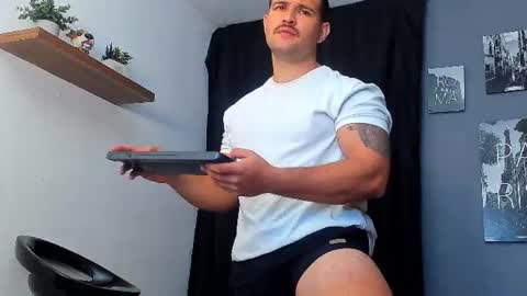 Andrew Diaz online show from July 22, 8:16 am