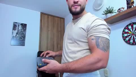 Andrew Diaz online show from September 27, 4:16 pm