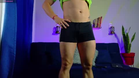 andrewfalcon_ online show from July 15, 11:37 am