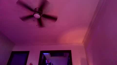 andrewgennie online show from February 21, 9:23 am