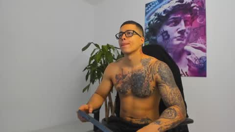 andrewmaterazzi online show from February 26, 5:42 pm