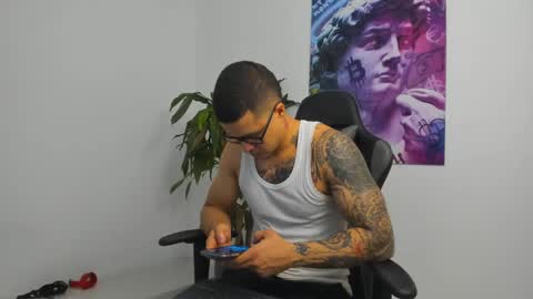 andrewmaterazzi online show from February 23, 1:46 am