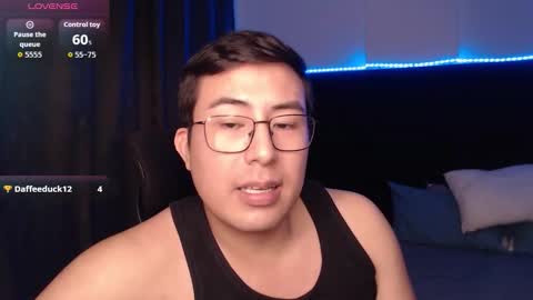 andrewmhilton_ online show from February 26, 11:52 pm