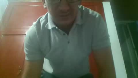 andy101075 online show from December 21, 7:48 am