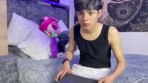 Snapshot of andy_belier chatting on February 21, 4:05 pm Andy online show from February 21, 4:05 pm