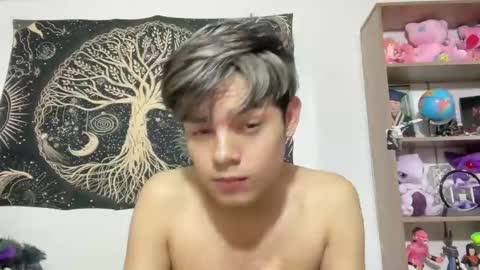 Snapshot of andy_belier chatting on February 27, 3:48 pm Andy online show from February 27, 3:48 pm