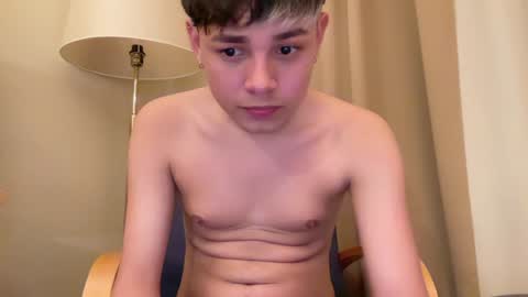 Snapshot of andy_belier chatting on December 23, 12:25 am Andy online show from December 23, 12:25 am