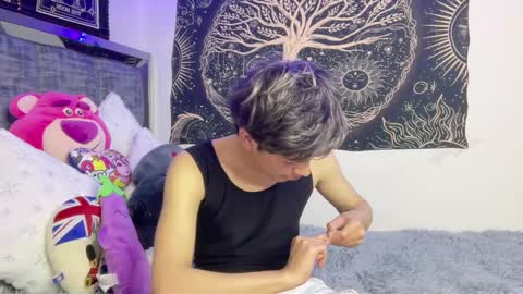 Snapshot of andy_belier chatting on February 28, 5:59 pm Andy online show from February 28, 5:59 pm