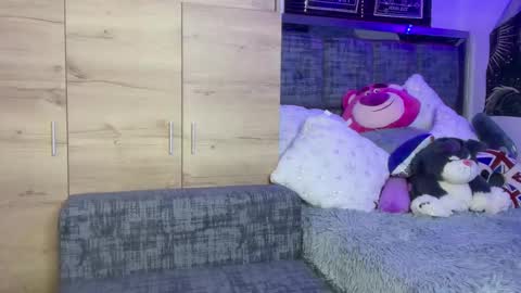 Snapshot of andy_belier chatting on February 19, 6:00 pm Andy online show from February 19, 6:00 pm