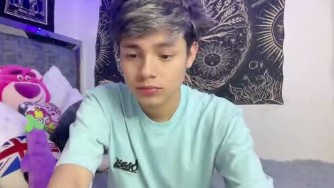 Snapshot of andy_belier chatting on February 28, 2:53 pm Andy online show from February 28, 2:53 pm