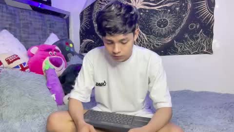 Snapshot of andy_belier chatting on February 11, 6:55 pm Andy online show from February 11, 6:55 pm