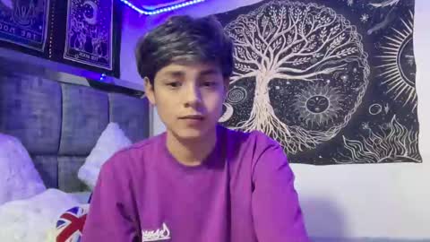 Snapshot of andy_belier chatting on February 25, 4:46 pm Andy online show from February 25, 4:46 pm