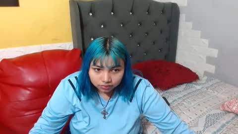 andy_dan1 online show from February 4, 8:13 pm