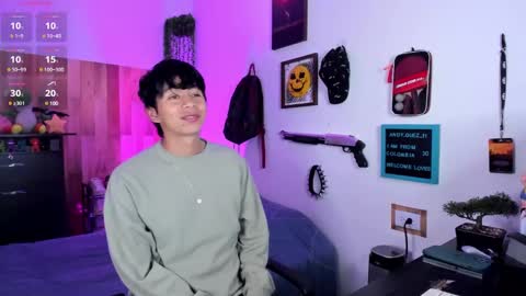 andy_guez_11 online show from February 13, 10:12 am