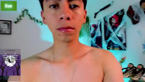 andy_guez_11 online show from October 30, 10:05 am