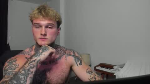 Andrew online show from December 13, 11:44 pm