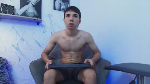 ANDY online show from December 1, 1:25 am