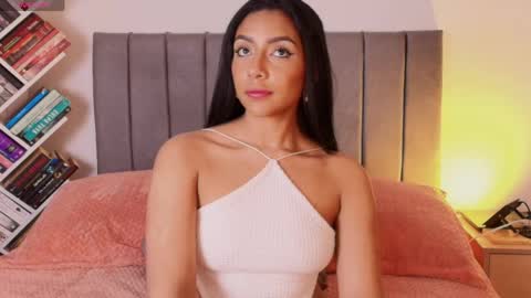 andy_saenz13 online show from May 18, 4:07 am