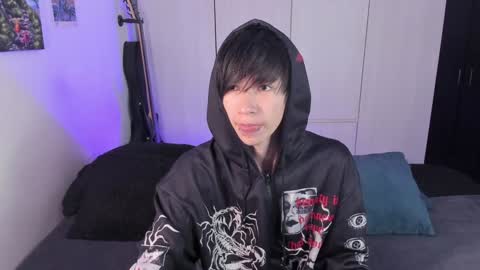 Snapshot of andy_twiink chatting on January 24, 8:44 am twx Andy twink3 online show from January 24, 8:44 am