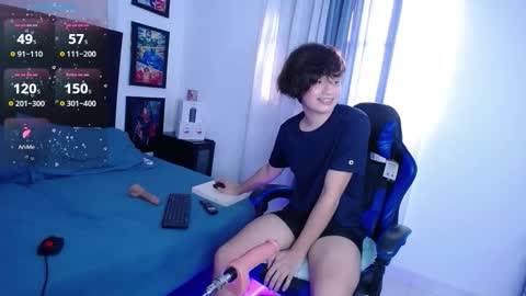 andy online show from November 3, 9:05 pm