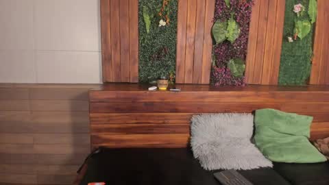 Andy Joy  online show from March 30, 12:05 pm