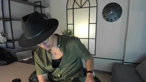 Andy Joy  online show from December 20, 11:50 am