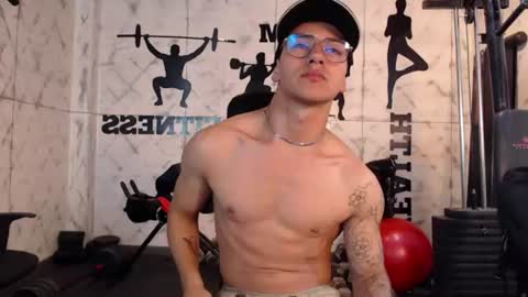 Andy Joy  online show from July 3, 11:48 am