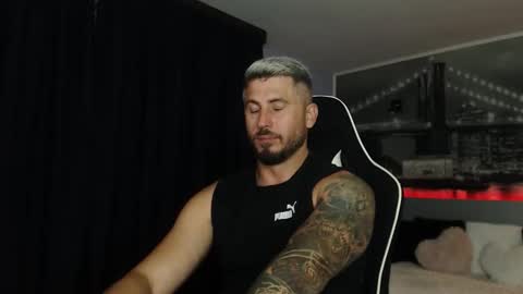 Magic Andy online show from October 6, 7:10 pm