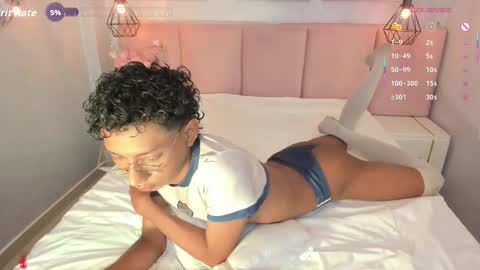   online show from February 10, 9:51 pm