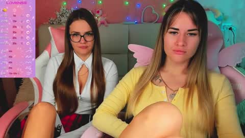 Ivanna and Jessica online show from April 25, 3:09 pm