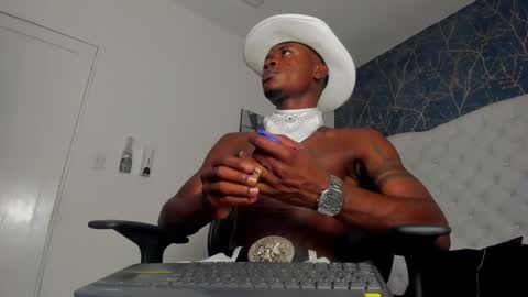 Snapshot of angel_bllack chatting on September 21, 11:53 pm angel bllack online show from September 21, 11:53 pm