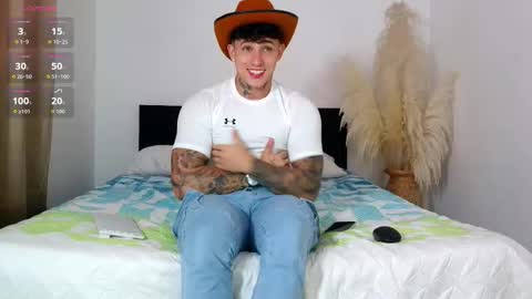 angel_boy01 online show from October 26, 9:36 pm