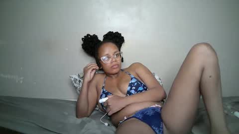 angel_cheupe online show from November 22, 6:45 am