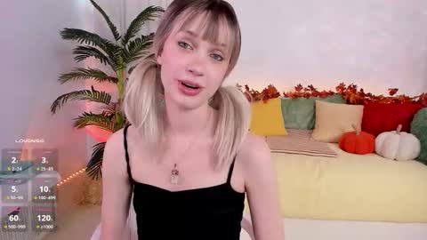 Claire - be back soon online show from November 6, 8:56 pm