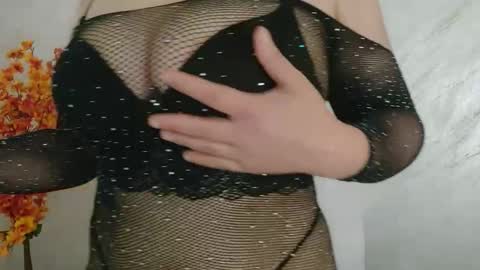 Angel coco online show from October 14, 9:45 am