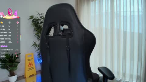 Patricia -  online show from October 8, 8:53 am