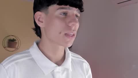 Angel online show from February 19, 5:28 am