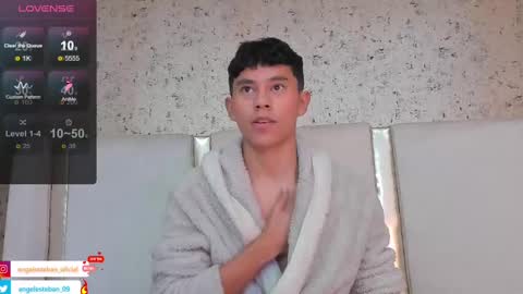 ngel Esteban  online show from February 14, 10:17 am