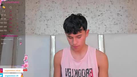 ngel Esteban  online show from February 16, 6:54 am