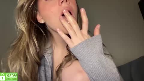 Greetings  Jess online show from February 25, 2:48 pm