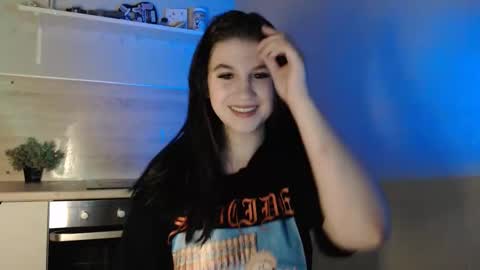 Snapshot of angel_gelya chatting on September 17, 10:08 am Angel online show from September 17, 10:08 am