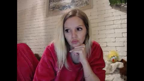 Snapshot of angel_girllovemy chatting on January 23, 6:56 pm ANGEL online show from January 23, 6:56 pm