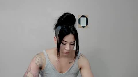 Angel online show from October 9, 9:42 pm