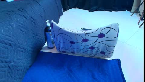 angel red77 online show from January 10, 9:42 pm