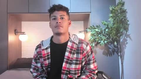 Angel  online show from April 18, 11:56 am