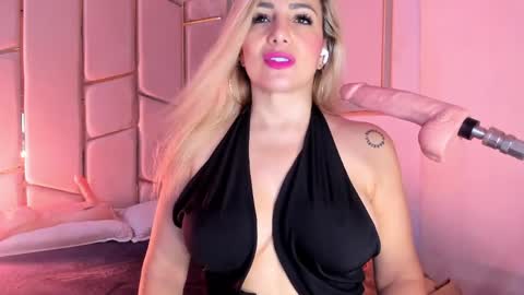 Angel  online show from March 30, 5:02 pm