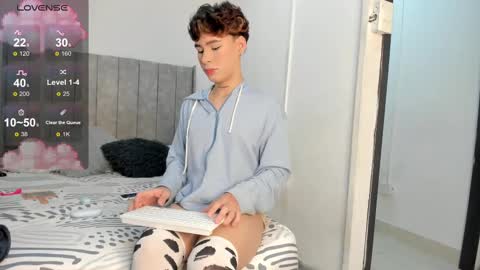 Angel online show from March 2, 3:02 am