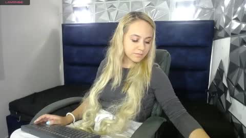 Angel online show from April 16, 3:56 pm