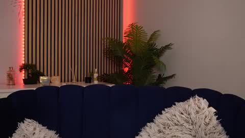 Anysia online show from October 7, 6:48 pm