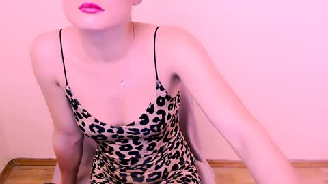 Alice online show from December 22, 4:17 pm